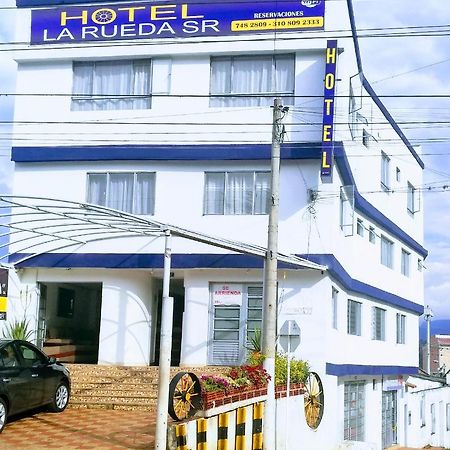 Hotel La Rueda Sr Barbosa  Dış mekan fotoğraf
