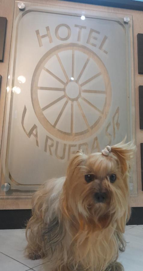 Hotel La Rueda Sr Barbosa  Dış mekan fotoğraf
