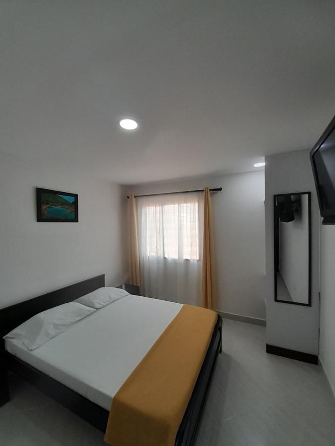 Hotel La Rueda Sr Barbosa  Dış mekan fotoğraf