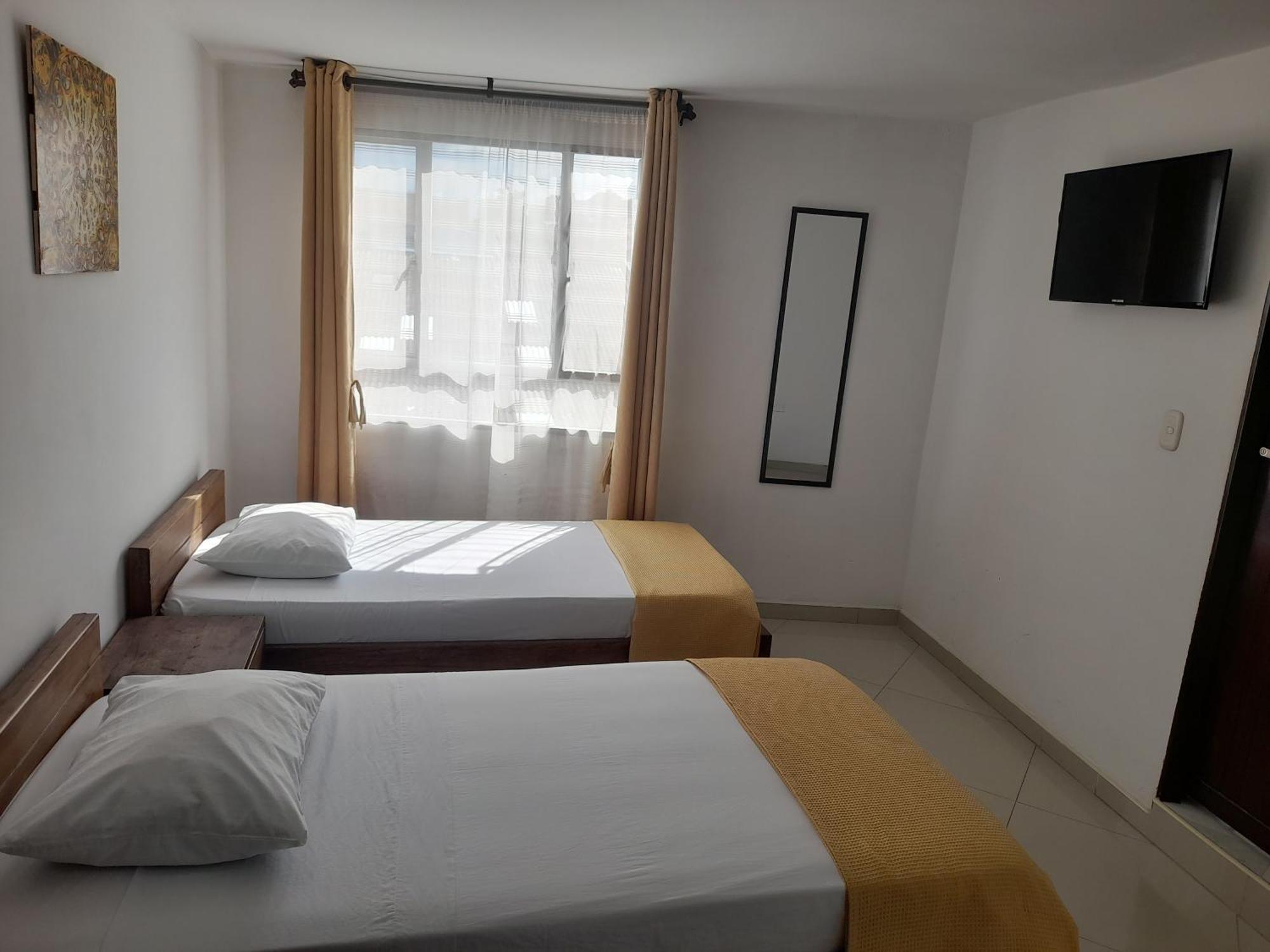 Hotel La Rueda Sr Barbosa  Dış mekan fotoğraf